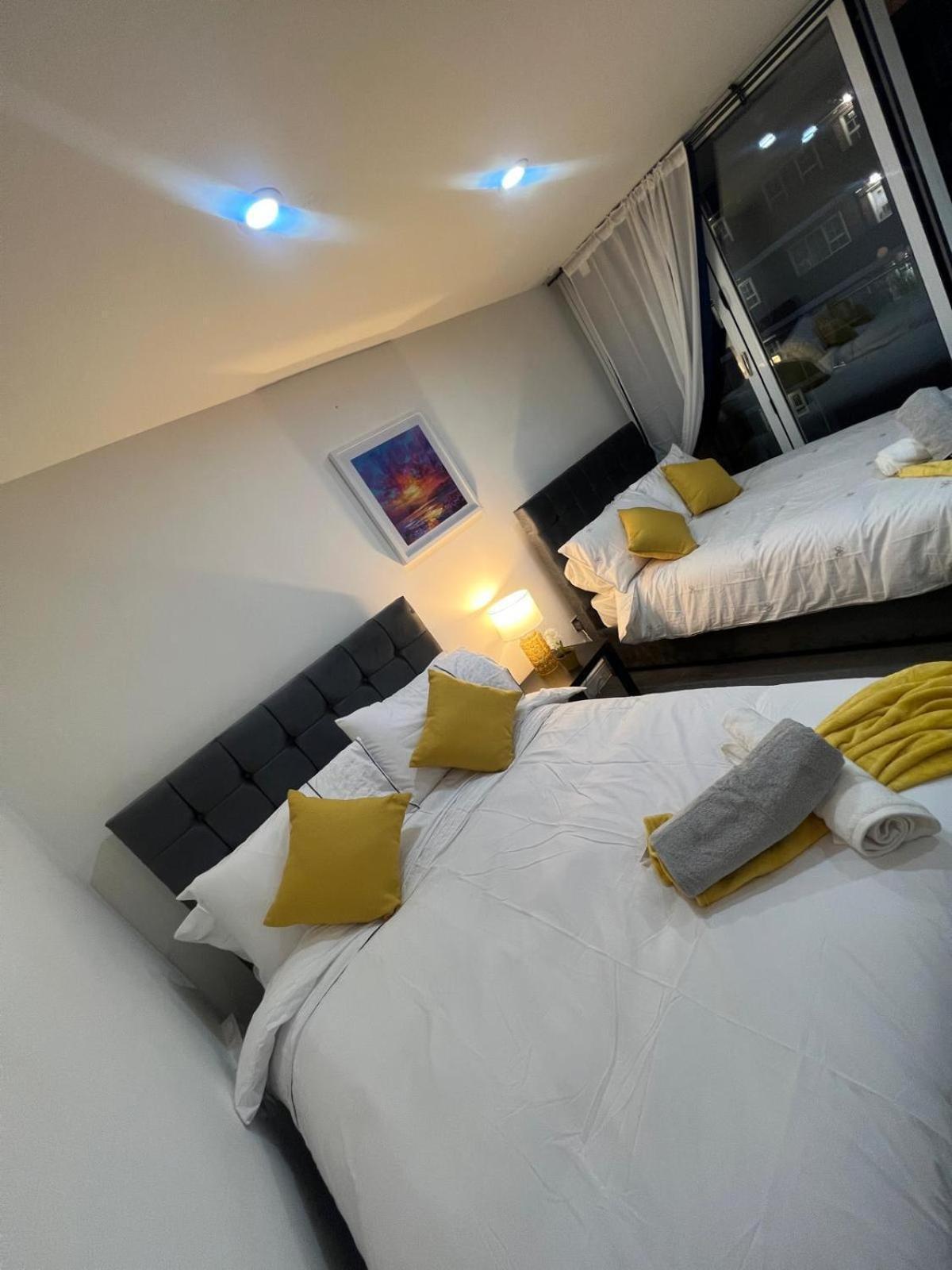 Cosy Luxurious Room In The Heart Of London Exterior photo