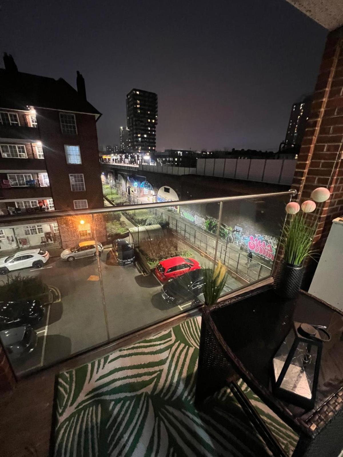 Cosy Luxurious Room In The Heart Of London Exterior photo