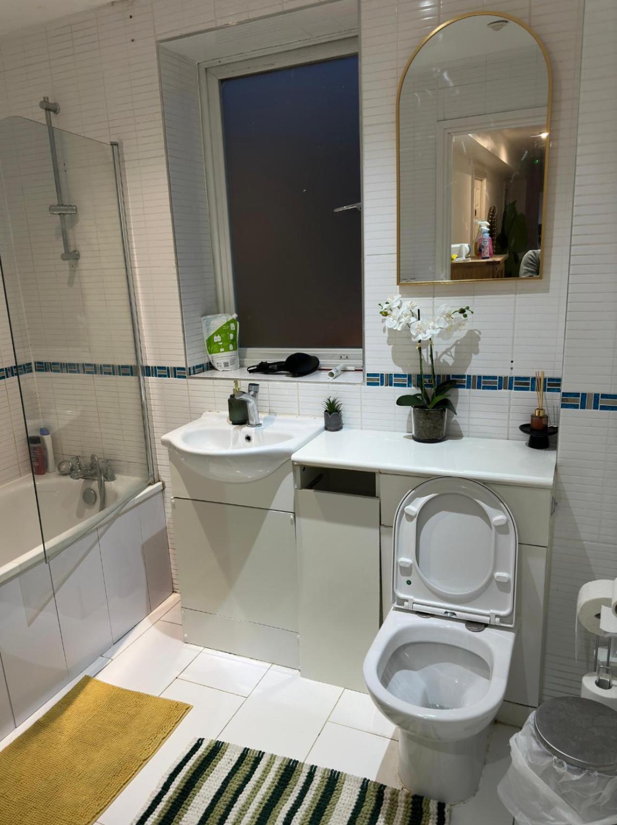 Cosy Luxurious Room In The Heart Of London Exterior photo